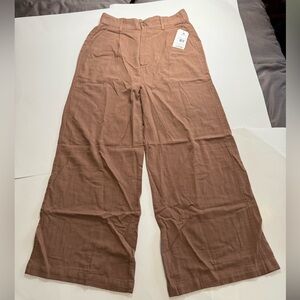 Billabong, BNWT, size large,